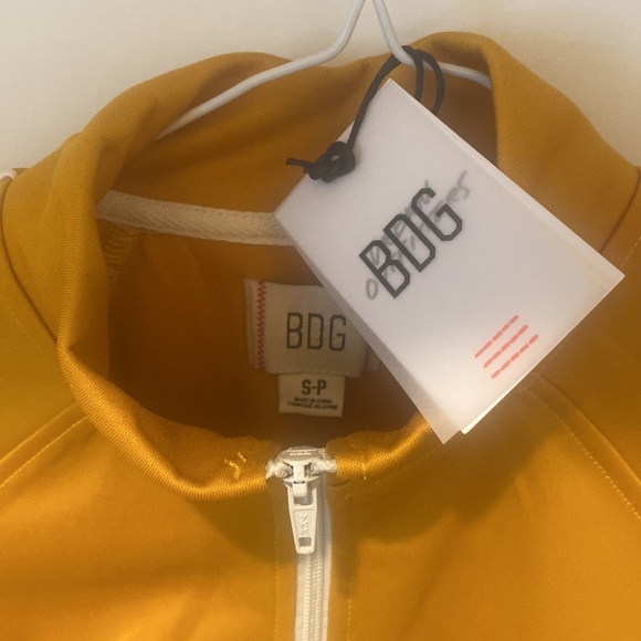 BWT BDG zip up jacket - Picture 4 of 6